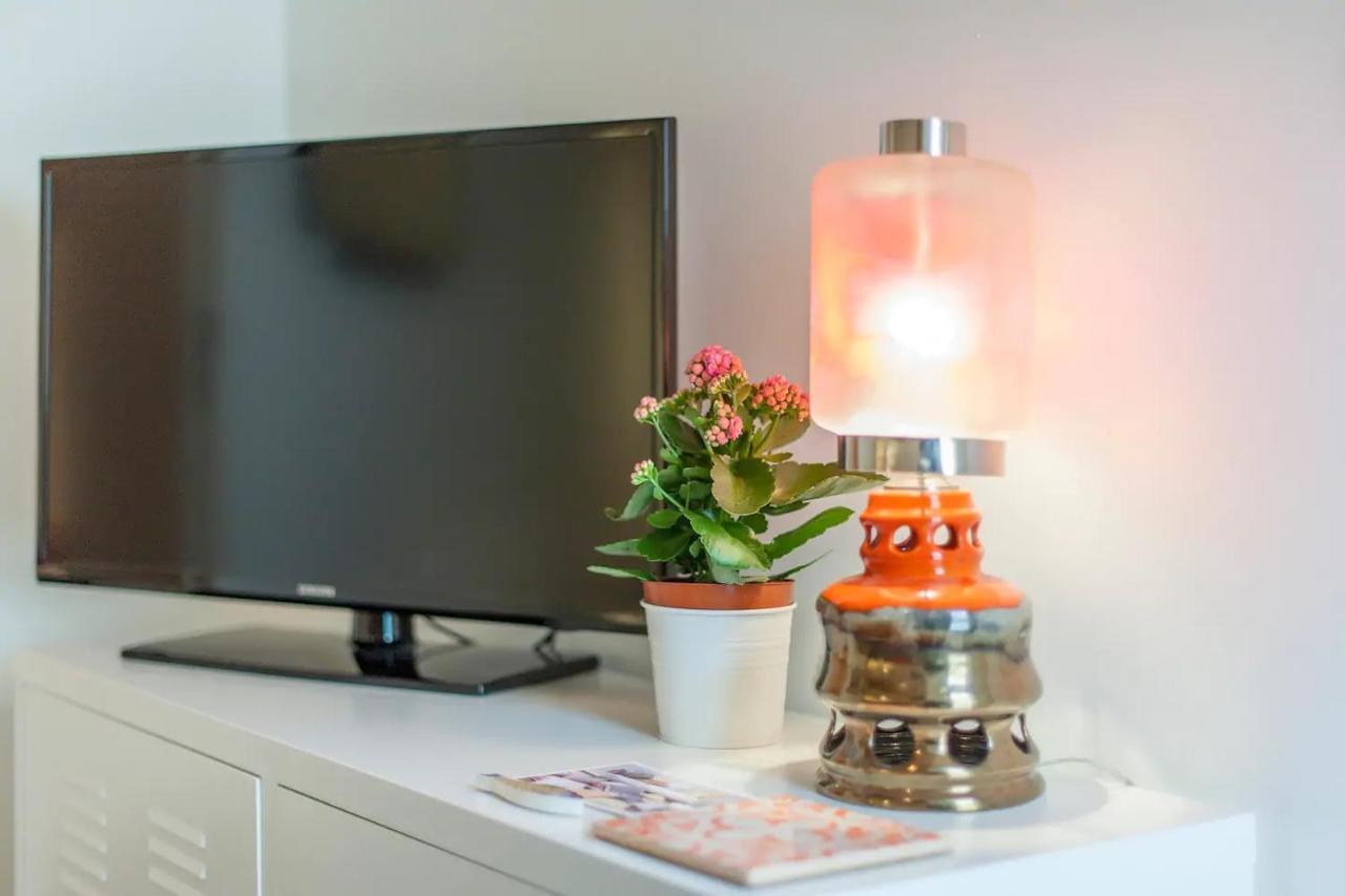 Alfama Charming Apartment, By Timecooler Lisbon Luaran gambar
